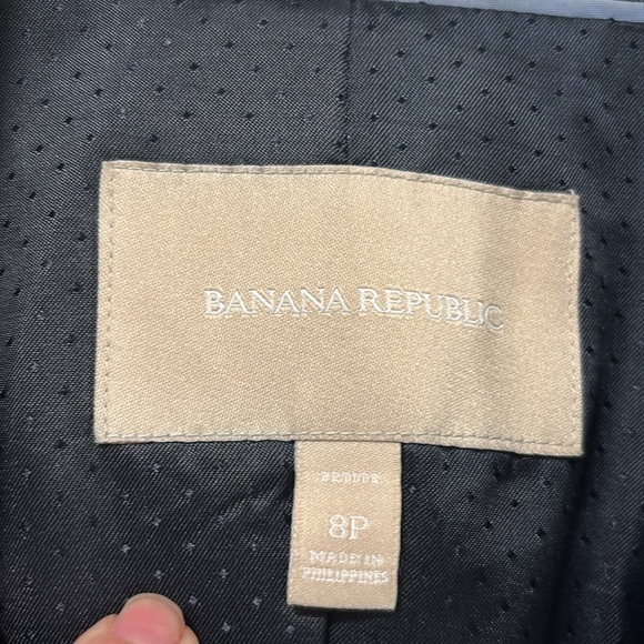 Banana Republic Navy 2 Button Wool Blazer size 8 petite - Picture 7 of 12